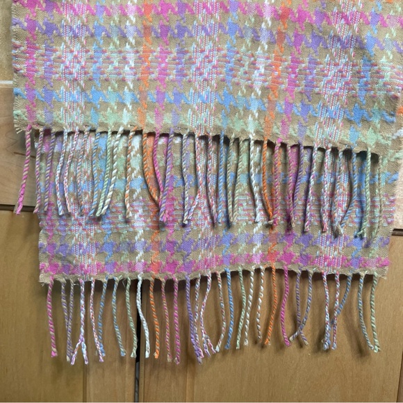 100% Cashmere Scarf Made in Scotland 64” x 12” Warm & Cozy 🍁 Pink Orange Blue - Picture 6 of 11